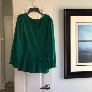 Green blouse with tie at waist